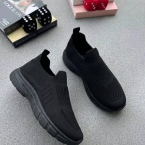Cole Sneakers